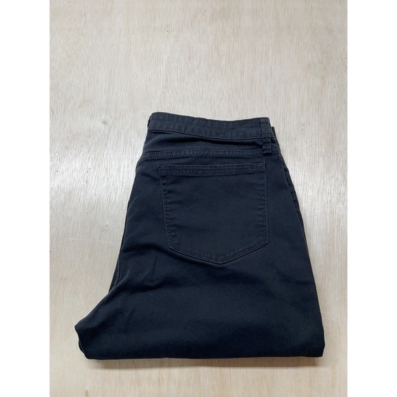 Riders by Lee Mid Rise Bermuda Shorts Womens 16M Approx 36x10 Black - Picture 1 of 9